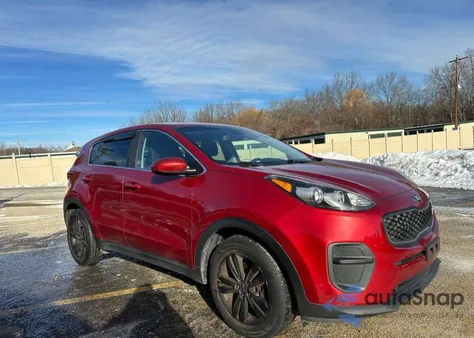 2018 Kia Sportage Lx z USA, uszkodzony, nr VIN KNDPM3AC9J7392756